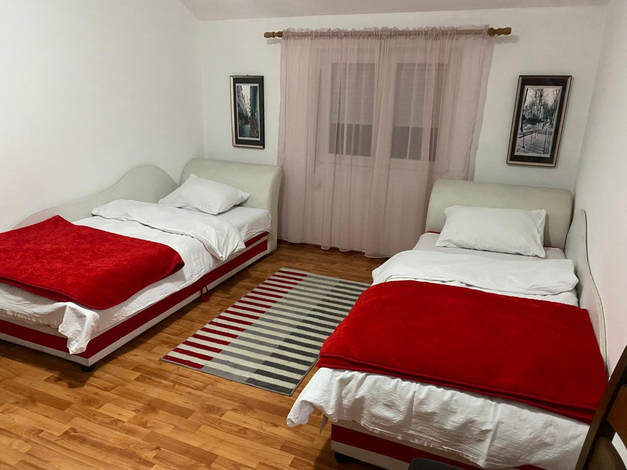 Apartmani Breze Podgorica Bagian luar foto
