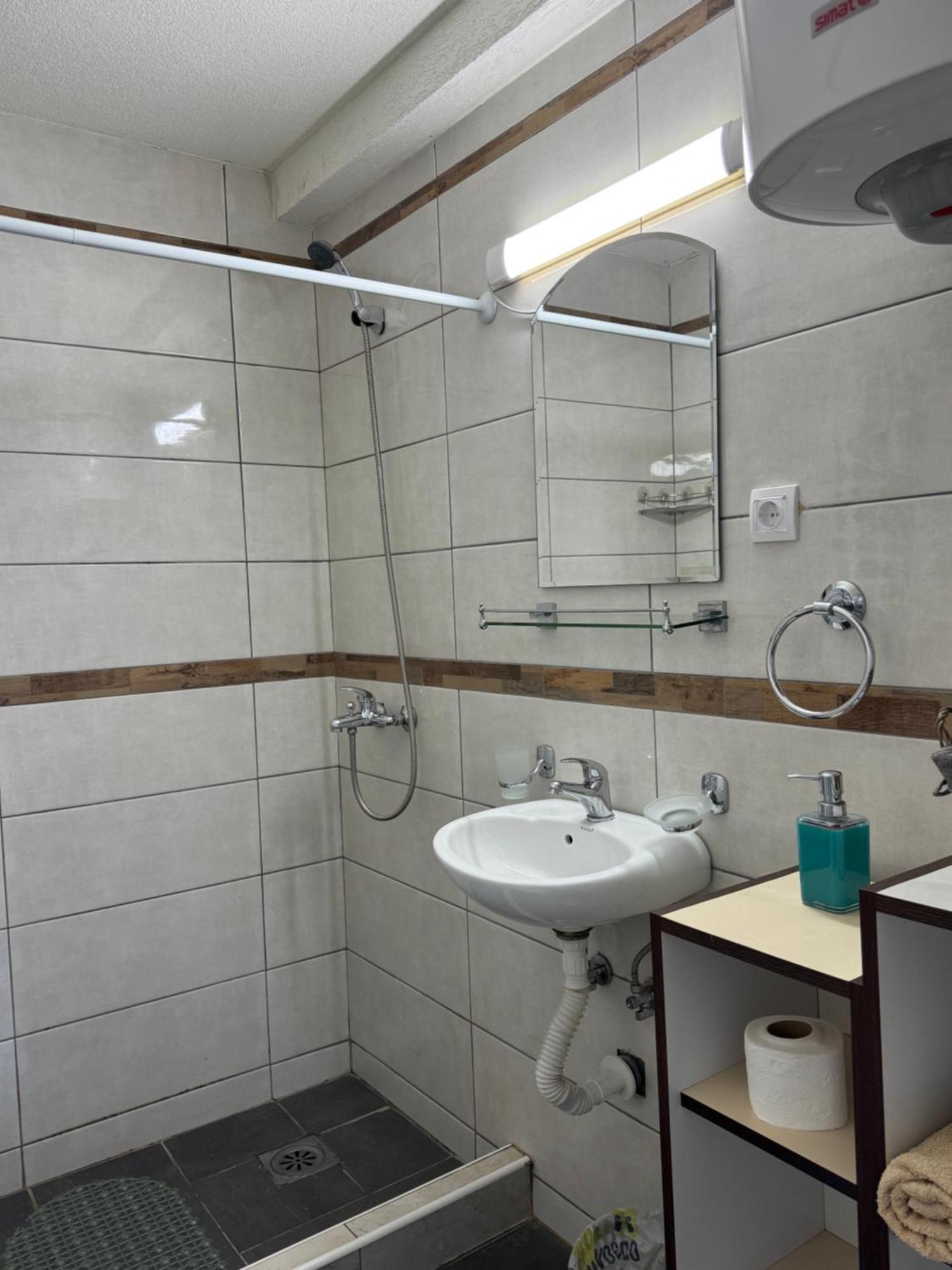 Apartmani Breze Podgorica Bagian luar foto